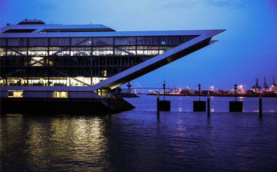 Hamburg, DE